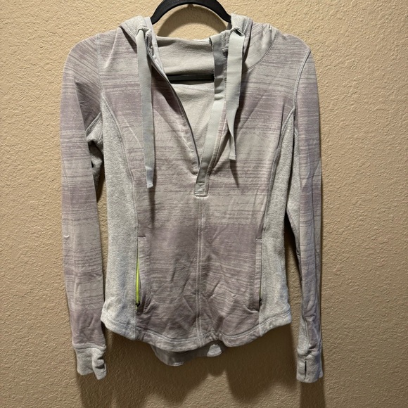 Lululemon Post Sweat Pullover Hooded Sweater size 4 - Picture 3 of 9